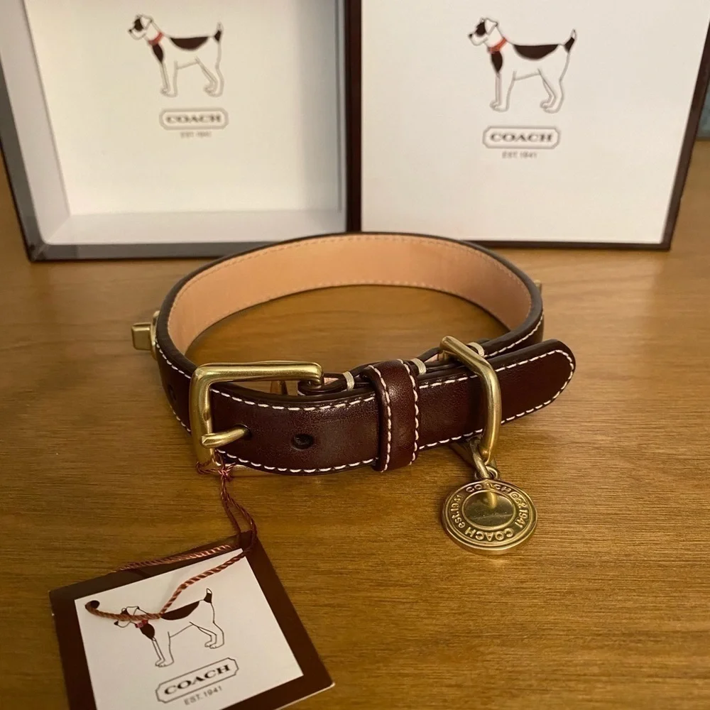 COACH New Turn Lock Brass Brown Leather Dog Collar- Rare Find